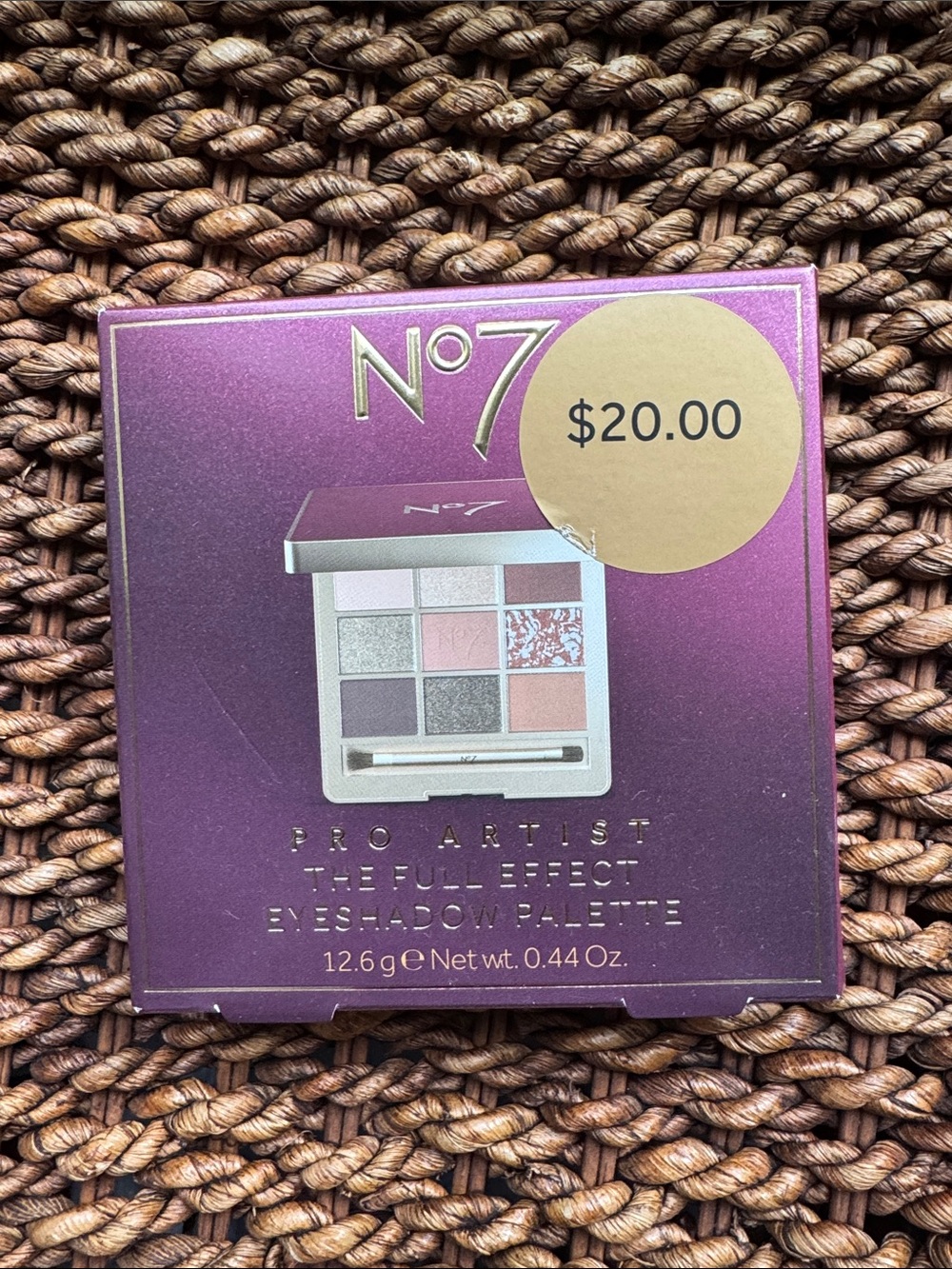No7 Pro Artist Eyeshadow Palette